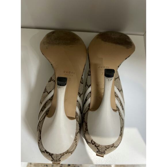 Gucci GG Canvas and Leather Peep-Toe Heels with Horsebit - Picture 2 of 5